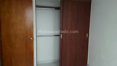 Apartamento de 3 alcobas en venta en Calasanz, Medellín, 55 m² · foto 8 de 20