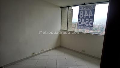 Apartamento de 3 alcobas en venta en Calasanz, Medellín, 55 m² · foto 10 de 20
