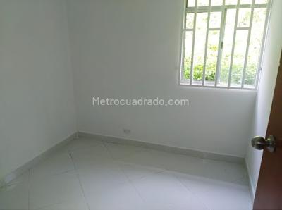 Apartamento de 3 alcobas en venta en Calasanz, Medellín, 55 m² · foto 6 de 20
