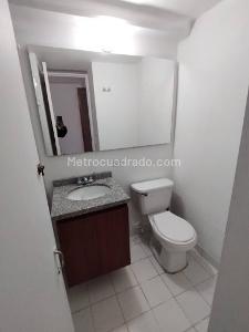 Apartamento de 3 alcobas en venta en Calasanz, Medellín, 55 m² · foto 18 de 20