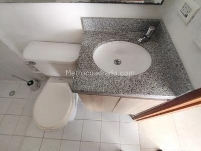 Apartamento de 3 alcobas en venta en Alcala, Bello, 55 m² · foto 8 de 13