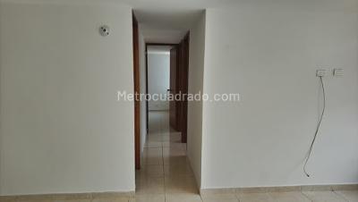 Apartamento de 3 alcobas en venta en Alcala, Bello, 55 m² · foto 4 de 17