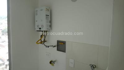 Apartamento de 3 alcobas en venta en Alcala, Bello, 55 m² · foto 16 de 17