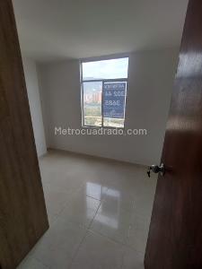 Apartamento de 3 alcobas en venta en Alcala, Bello, 55 m² · foto 4 de 18