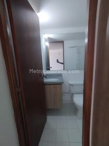 Apartamento de 3 alcobas en venta en Alcala, Bello, 55 m² · foto 14 de 18