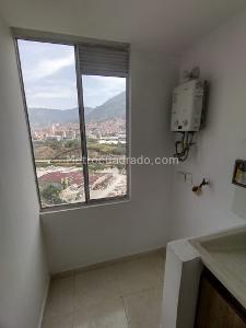 Apartamento de 3 alcobas en venta en Alcala, Bello, 55 m² · foto 17 de 18