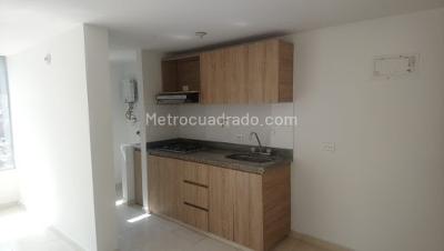 Apartamento de 3 alcobas en venta en Alcala, Bello, 55 m² · foto 2 de 16