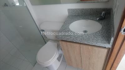 Apartamento de 3 alcobas en venta en Alcala, Bello, 55 m² · foto 11 de 16