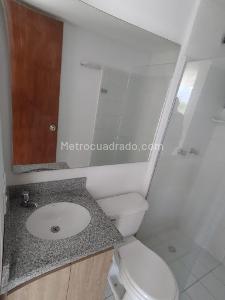 Apartamento de 3 alcobas en venta en Alcala, Bello, 55 m² · foto 12 de 19