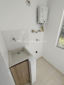 Apartamento de 3 alcobas en venta en Alcala, Bello, 55 m² · foto 15 de 19
