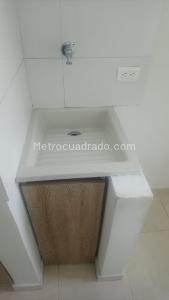 Apartamento de 3 alcobas en venta en Alcala, Bello, 55 m² · foto 16 de 19
