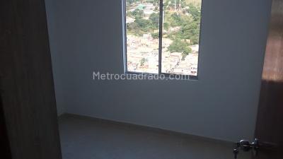 Apartamento de 3 alcobas en venta en Alcala, Bello, 55 m² · foto 3 de 7