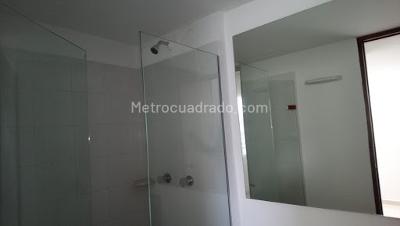 Apartamento de 3 alcobas en venta en Alcala, Bello, 55 m² · foto 9 de 12