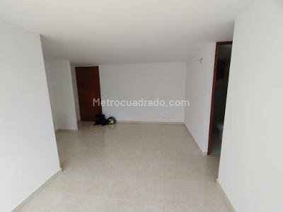 Apartamento de 3 alcobas en venta en Alcala, Bello, 55 m² · foto 3 de 12