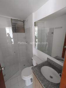 Apartamento de 3 alcobas en venta en Alcala, Bello, 55 m² · foto 9 de 12