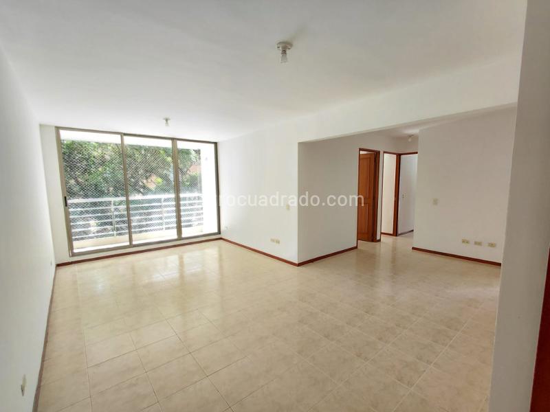 2BR Apartment in El Poblado (90 m²) - 4