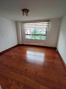 Apartamento en arriendo en El Poblado, Medellín · foto 10 de 19