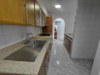 Apartamento de 2 alcobas en arriendo en El Poblado, Medellín, 72 m² · foto 3 de 20