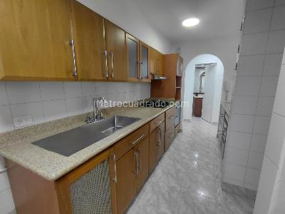 Apartamento de 2 alcobas en arriendo en El Poblado, Medellín, 72 m² · foto 5 de 20