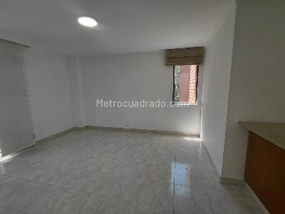 Apartamento de 2 alcobas en arriendo en El Poblado, Medellín, 72 m² · foto 13 de 20