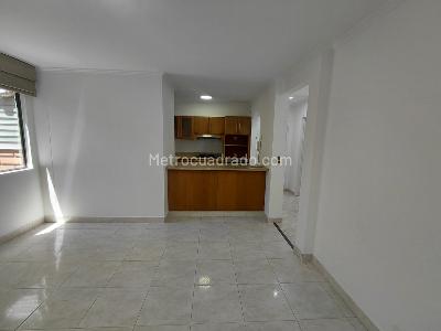 Apartamento de 2 alcobas en arriendo en El Poblado, Medellín, 72 m² · foto 14 de 20