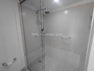 Apartamento de 2 alcobas en arriendo en El Poblado, Medellín, 72 m² · foto 18 de 20