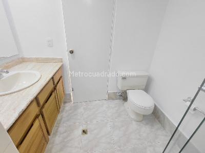 Apartamento de 2 alcobas en arriendo en El Poblado, Medellín, 72 m² · foto 19 de 20