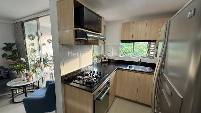Apartamento de 3 alcobas en venta en Las Antillas, Envigado, 67 m² · foto 1 de 20