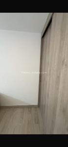 Apartamento de 3 alcobas en arriendo en San Diego, Medellín, 80 m² · foto 9 de 18
