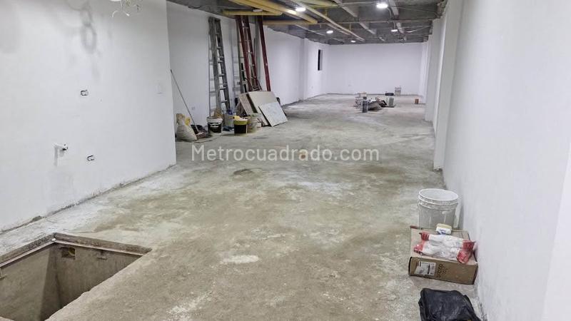 Bodega en Arriendo, Manrique Central 1, Medellín - Vista 2