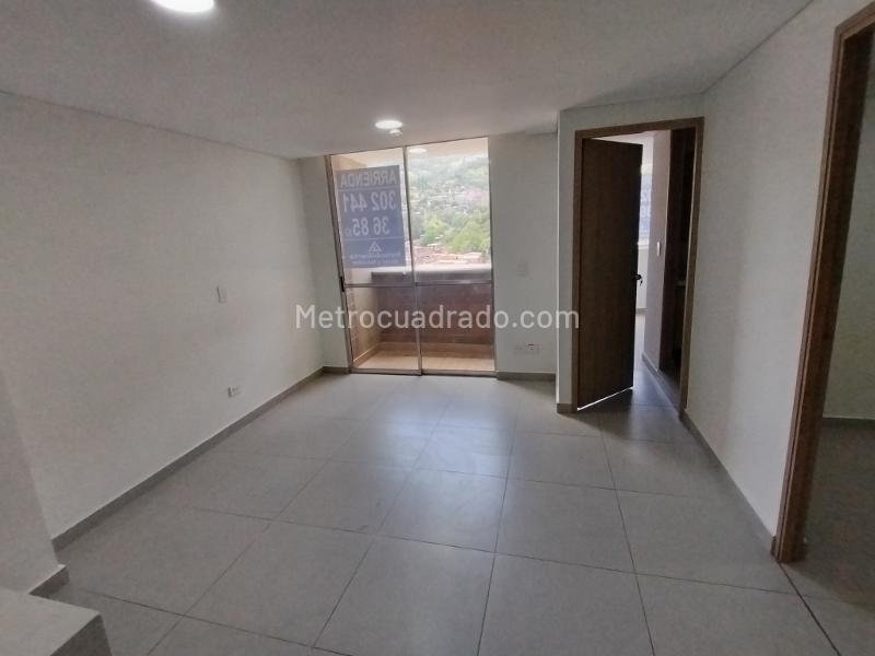 Apartamento en Arriendo, Bello Machado, Medellín - 2