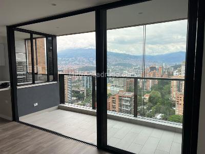 Apartamento de 2 alcobas en arriendo en El Poblado, Medellín, 96 m² · foto 4 de 20
