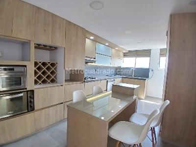 Apartamento de 4 alcobas en arriendo en Jardines, Envigado, 190 m² · foto 4 de 20