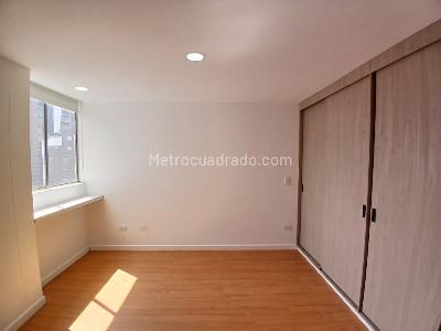 Apartamento de 4 alcobas en arriendo en Jardines, Envigado, 190 m² · foto 15 de 20