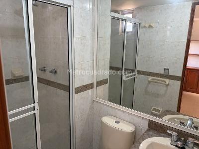 Apartamento de 2 alcobas en arriendo en El Poblado, Medellín, 65 m² · foto 12 de 20