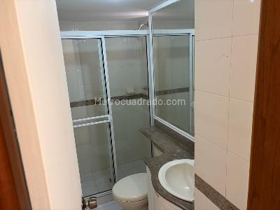 Apartamento de 2 alcobas en arriendo en El Poblado, Medellín, 65 m² · foto 15 de 20