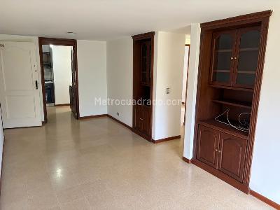 Apartamento de 2 alcobas en arriendo en El Poblado, Medellín, 65 m² · foto 4 de 20