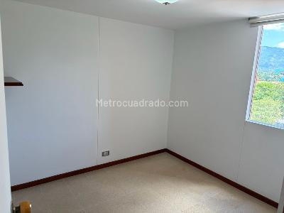 Apartamento de 2 alcobas en arriendo en El Poblado, Medellín, 65 m² · foto 9 de 20
