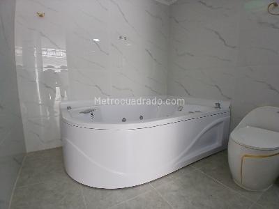 Apartamento de 3 alcobas en arriendo en Estadio, Medellín, 107 m² · foto 12 de 20