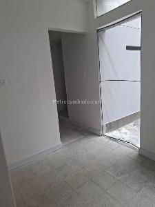 Casa de 4 alcobas en venta en Estadio, Medellín, 260 m² · foto 12 de 20