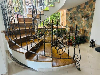 Casa de 4 alcobas en venta en San Jose, Sabaneta, 450 m² · foto 5 de 20