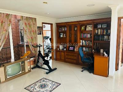 Casa de 4 alcobas en venta en San Jose, Sabaneta, 450 m² · foto 12 de 20