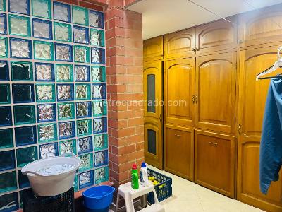 Casa de 4 alcobas en venta en San Jose, Sabaneta, 450 m² · foto 16 de 20