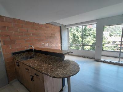 Apartamento de 1 alcoba en arriendo en Lalinde, Medellín, 65 m² · foto 7 de 18