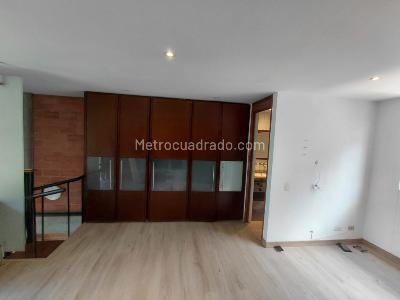 Apartamento de 1 alcoba en arriendo en Lalinde, Medellín, 65 m² · foto 13 de 18