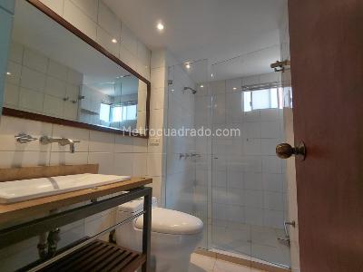 Apartamento de 1 alcoba en arriendo en Lalinde, Medellín, 65 m² · foto 16 de 18