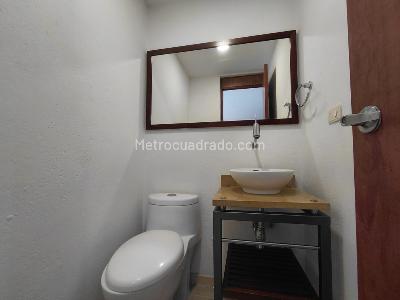 Apartamento de 1 alcoba en arriendo en Lalinde, Medellín, 65 m² · foto 18 de 18