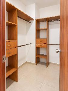 Apartamento de 3 alcobas en arriendo en Los Balsos, Medellín, 187 m² · foto 8 de 11