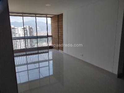 Apartamento de 3 alcobas en arriendo en Loma Del Indio, Medellín, 55 m² · foto 2 de 20