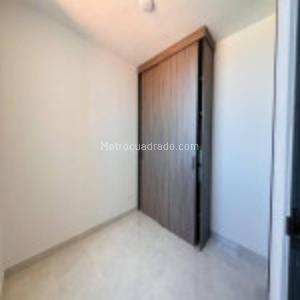 Apartamento de 2 alcobas en arriendo en Calasanz, Medellín, 45 m² · foto 4 de 14